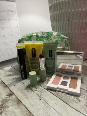Clinique cosmetic bag of beauty